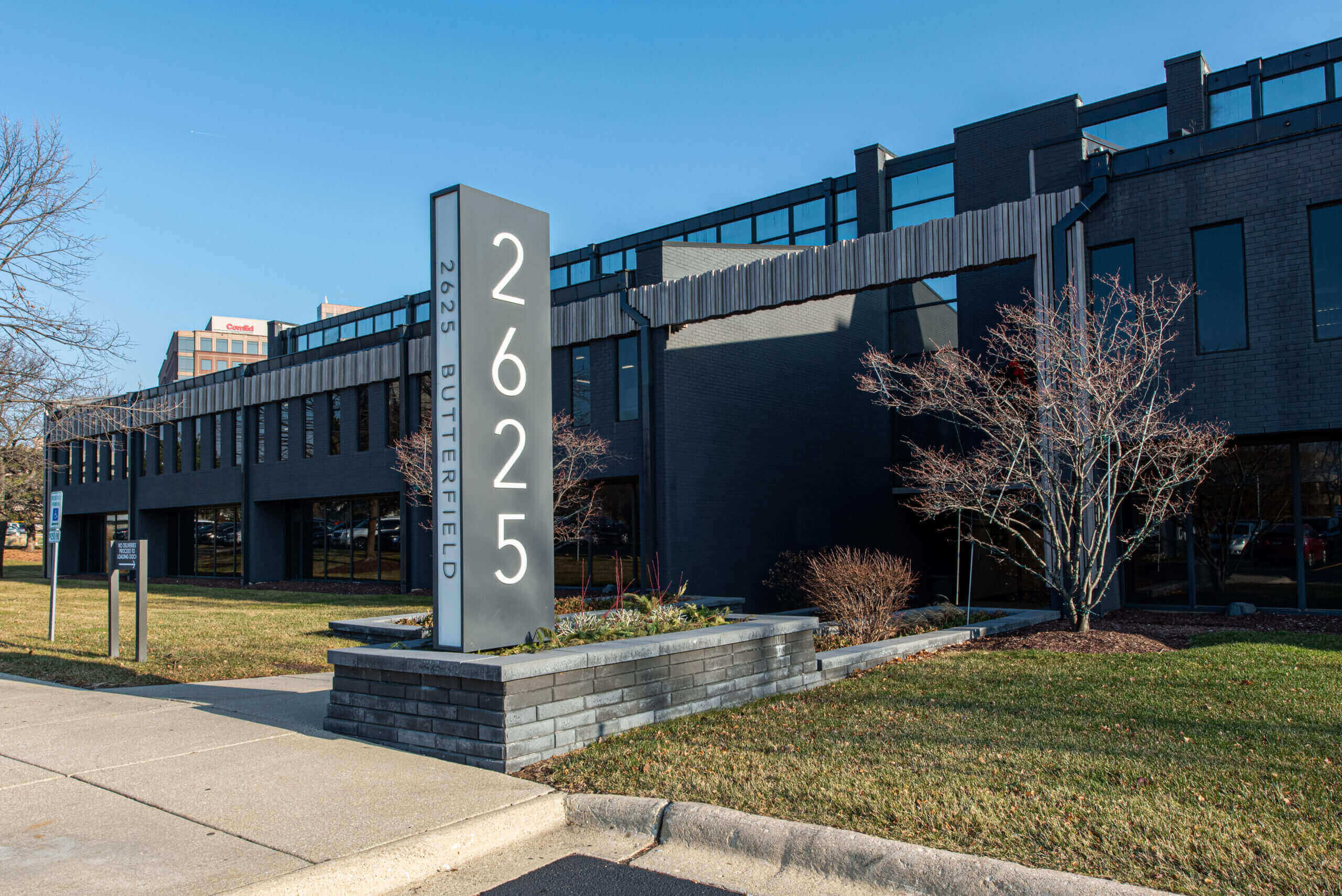 A building with a large sign on the side of it.